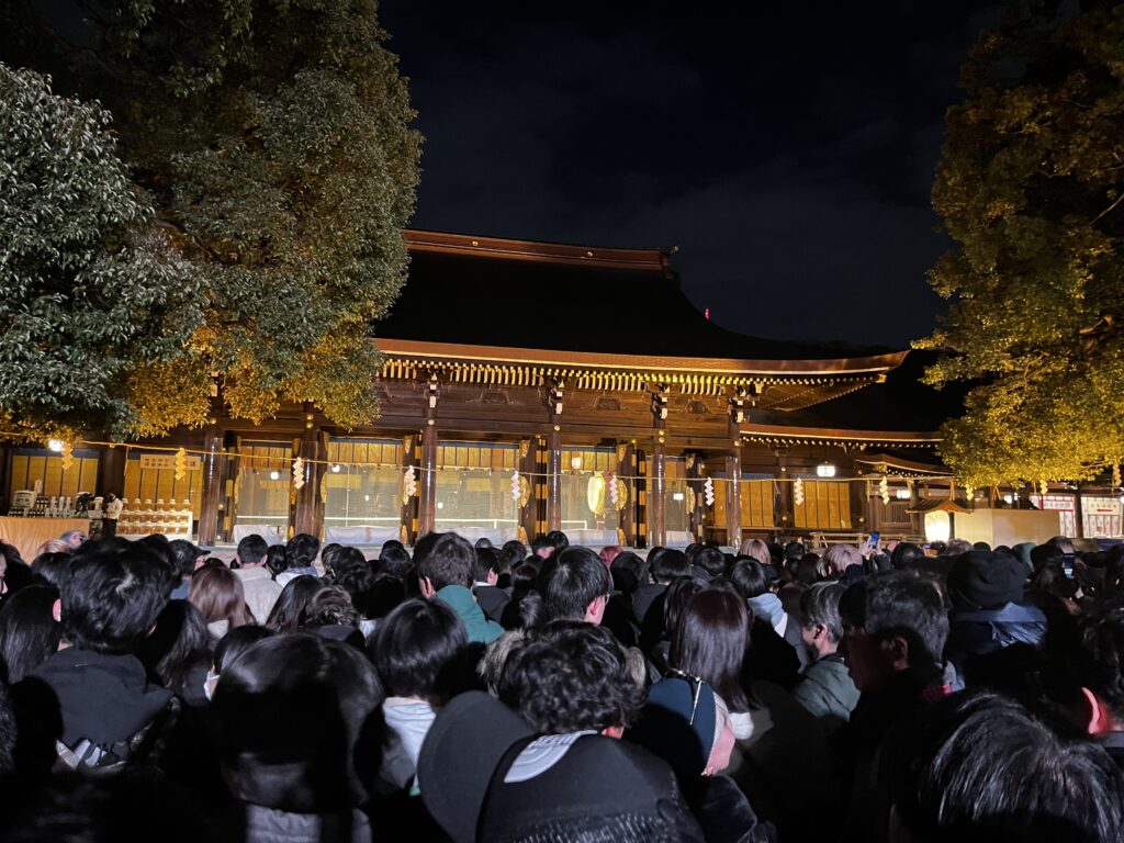 日本跨年分享|2023元旦>2024正月【明治神宮】ー到底最後排了多久才能進去?! - 原宿, 日本, 明治神宮, 神社