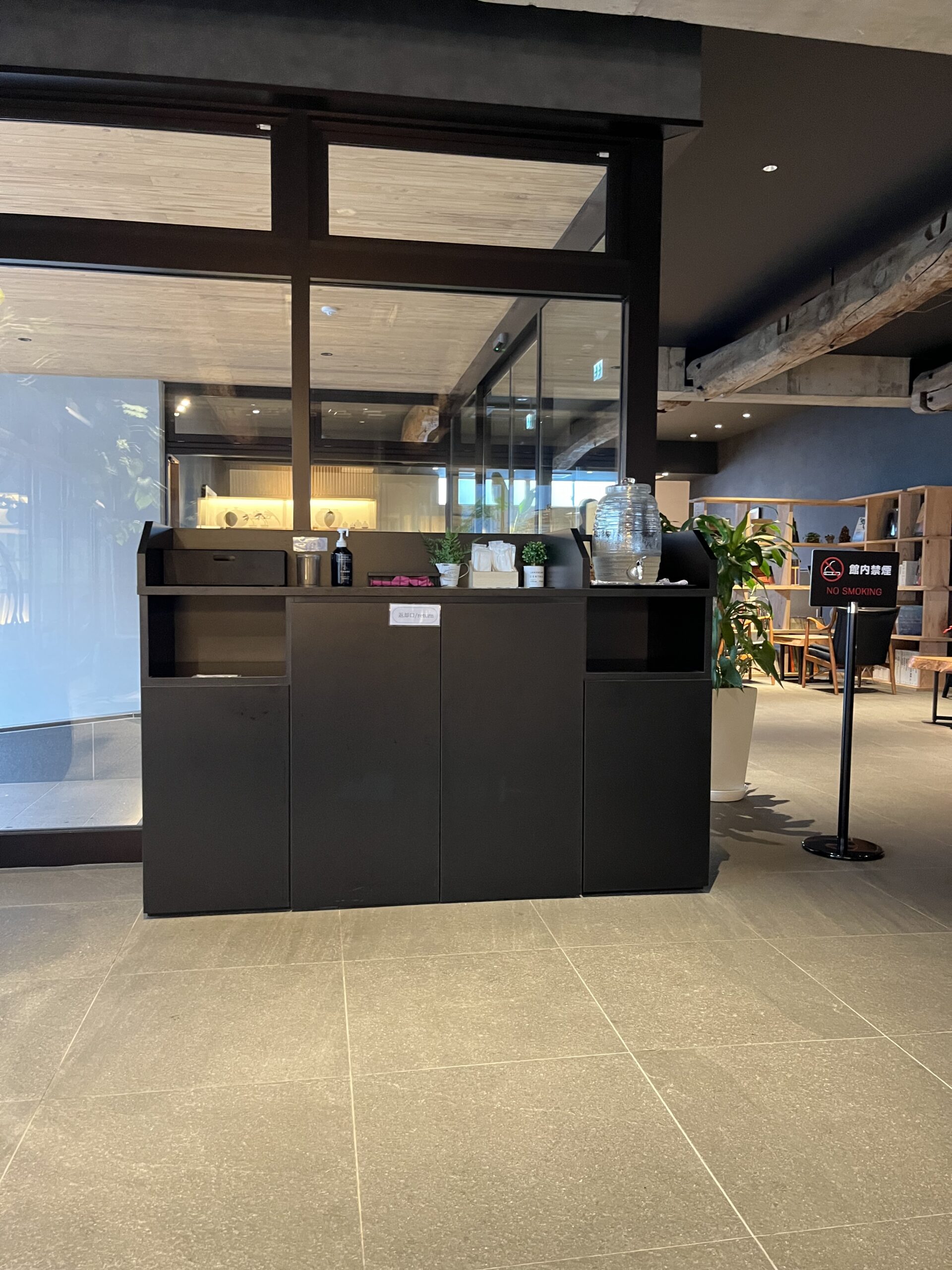 別府美食推薦｜可以一邊泡足浴一邊吃日式甜點的咖啡店【cafe SHU】 - Cafe, 別府, 別府美食, 咖啡店, 大分美食