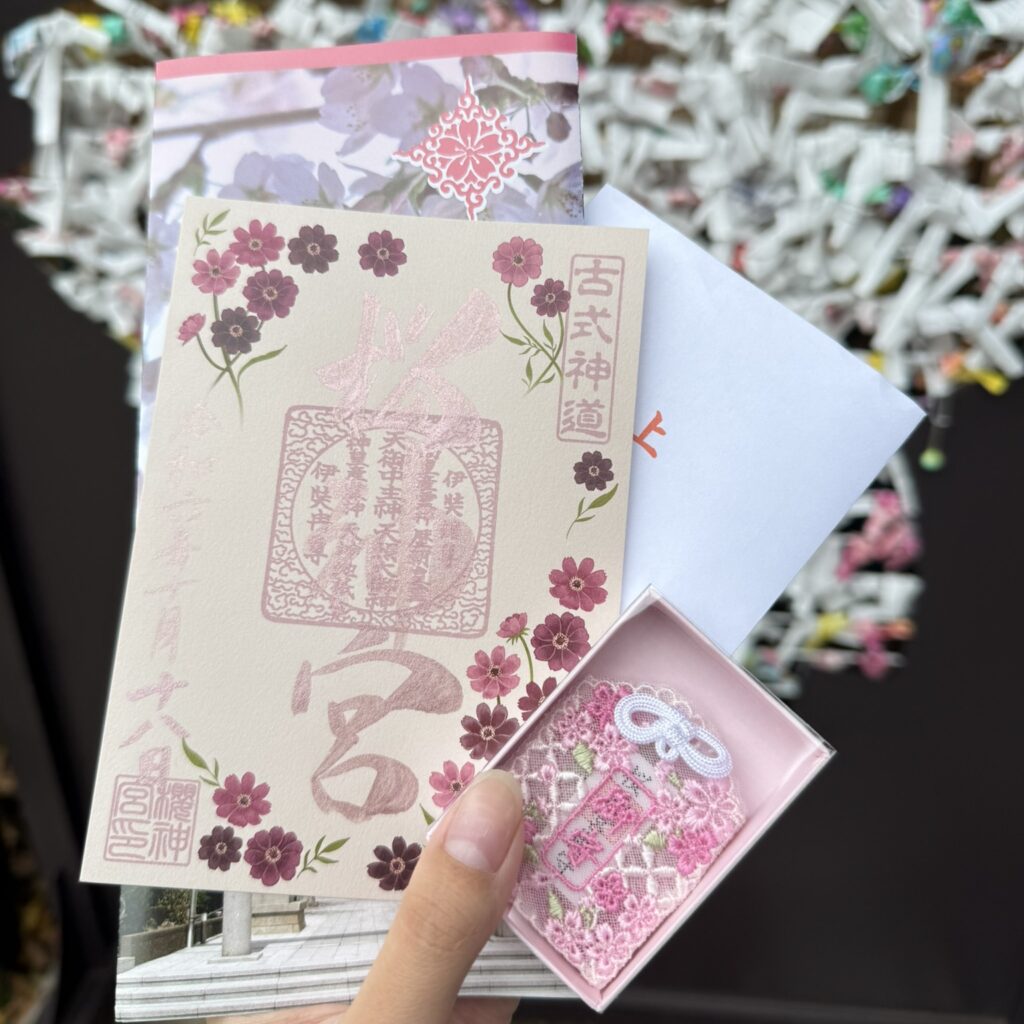 經常缺貨的櫻花御守？！春天時還會被櫻花和粉色緞帶包圍位於東京的神社ー【櫻神宮】 - 御守, 御朱印, 日本, 東京神社, 神社