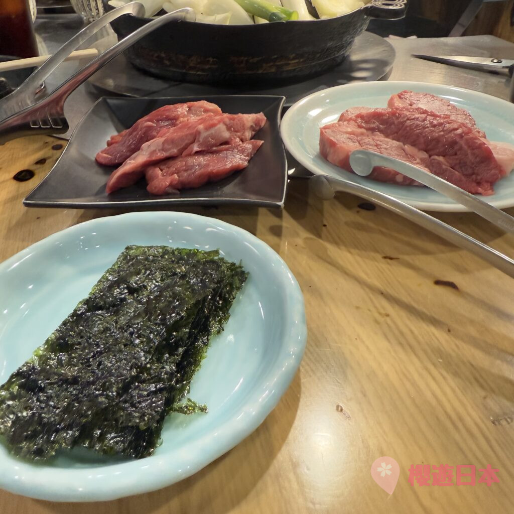 札幌美食推薦︱超過70年歷史 薄野必食烤羊肉人氣老店【成吉思汗 不倒翁】 - 北海道, 北海道美食, 日本, 日本美食, 日本餐廳, 札幌, 札幌美食, 烤羊肉, 燒肉, 薄野