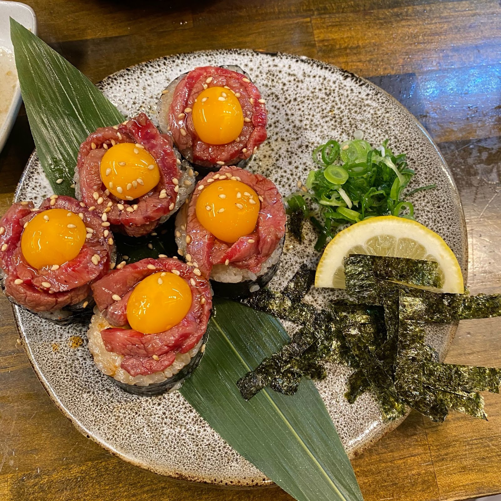 大阪人氣燒肉名店8選︱從奢華體驗到高CP值選擇，一文掌握懶人必看【大阪和牛燒肉推薦】 - 大阪, 大阪美食, 日本, 日本美食, 日本餐廳, 燒肉